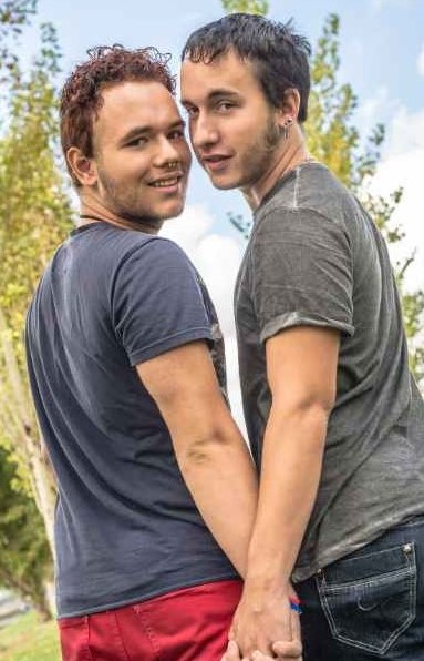 AMARRES PACTADOS PARA GAY